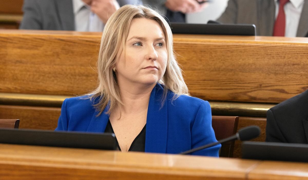 Lublin’de yolsuzluk operasyonu: kuratoryum müdürü gözaltına alındı ve yerel siyasetçiye i̇lişkin i̇nceleme başlatıldı 1 Lublin de yolsuzluk operasyonu kuratoryum muduru gozaltina alindi ve yerel siyasetciye i liskin i nceleme baslatildi 78457