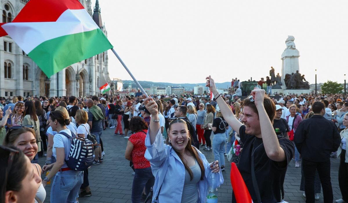 Macaristan da tisza partisi nin yukselisi ve cumhurbaskani sulyok ile yasanan i stifa krizi 74638