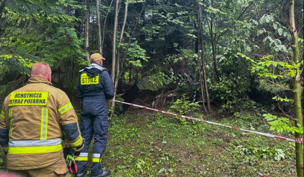 Macaristan dan havalanan helikopter polonya da dustu eski voleybolcu b a ej czarnecki hayatini kaybetti 74605