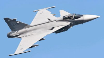 Macaristan hava sahasinda i srail ucagi uzerine askeri alarm 76221