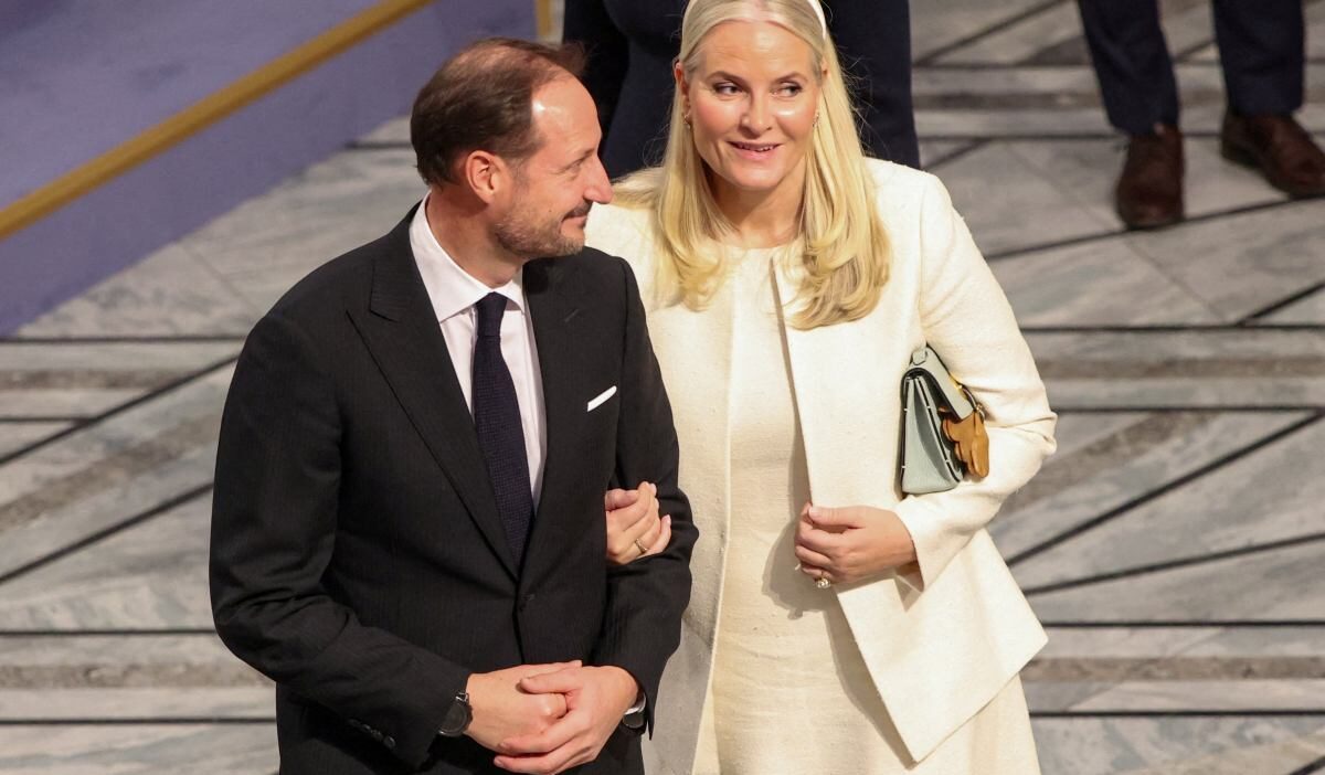 Norvec prensesi mette marit basarili bir akciger nakli ameliyati gecirdi 77961