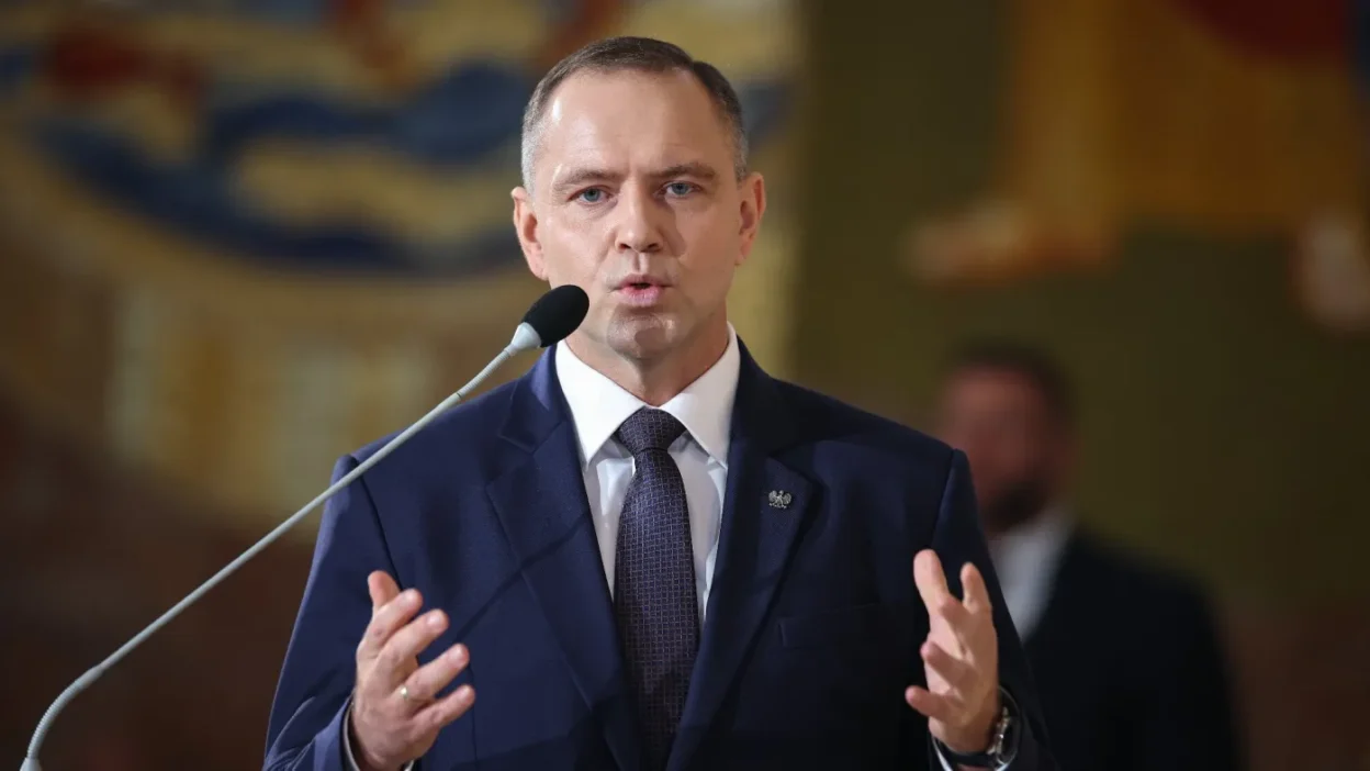 Polonya cumhurbaskani nawrocki saglik hizmetleri yasasini veto etti 76049