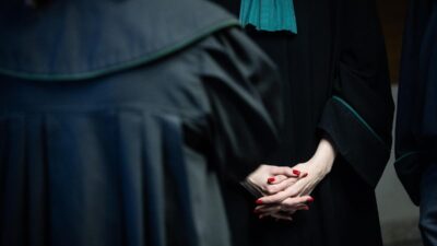 Polonya’da avukat aleksandra r. Hakkında çok sayıda suçlamayla dava açıldı 4 Polonya da avukat aleksandra r hakkinda cok sayida suclamayla dava acildi 74303