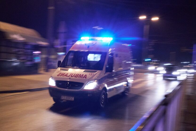 Polonya da cocuklarin atesle tehlikeli oyunu bir cocuk agir yaralandi 76595