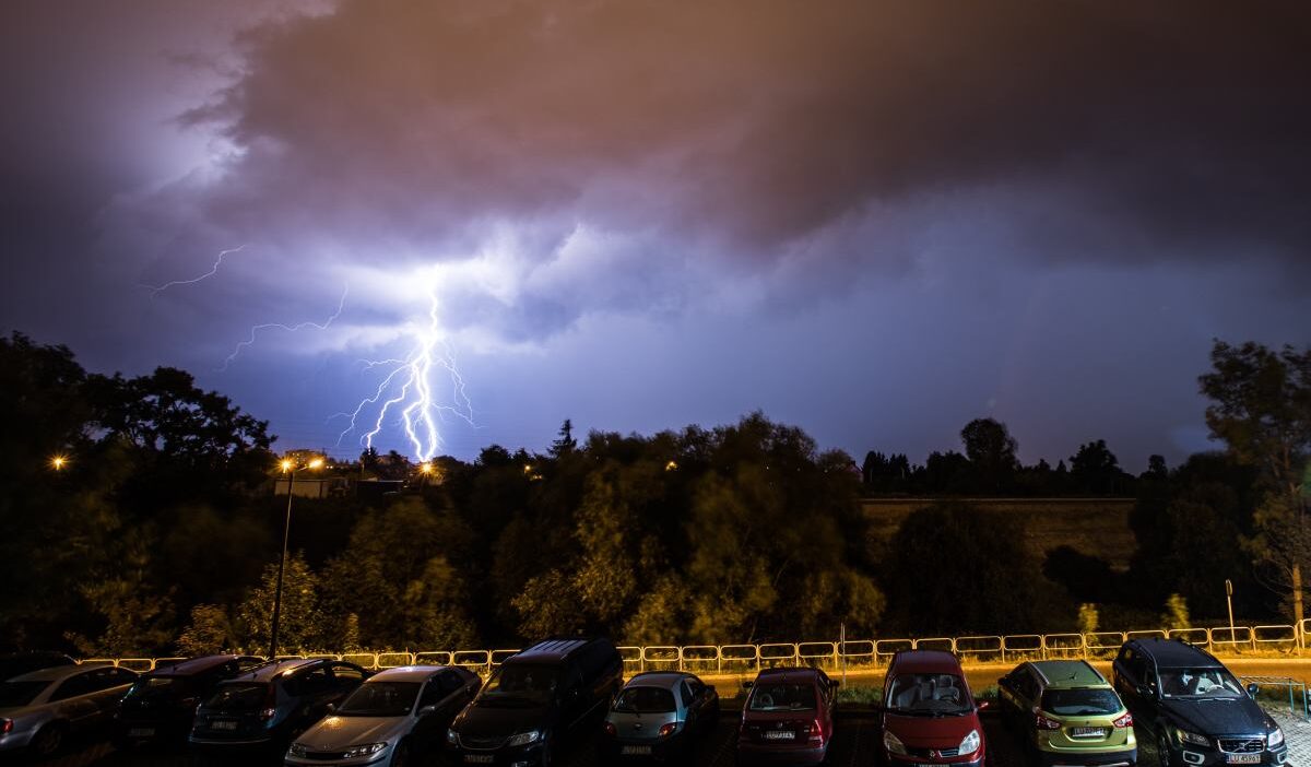 Polonya’da meteoroloji ve hidroloji uyarıları: fırtına ve su baskını riski 1 Polonya da meteoroloji ve hidroloji uyarilari firtina ve su baskini riski 74852