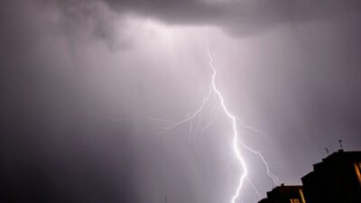 Polonya’da meteorolojiden fırtına ve şiddetli yağış uyarıları 2 Polonya da meteorolojiden firtina ve siddetli yagis uyarilari 75880