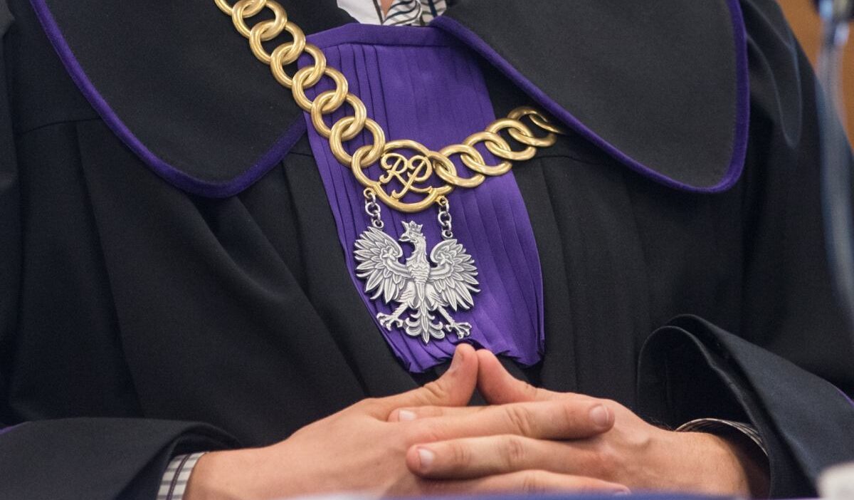 Polonya da savas kayiplari listesindeki tablonun mulkiyet davasi sonuclandi 76778