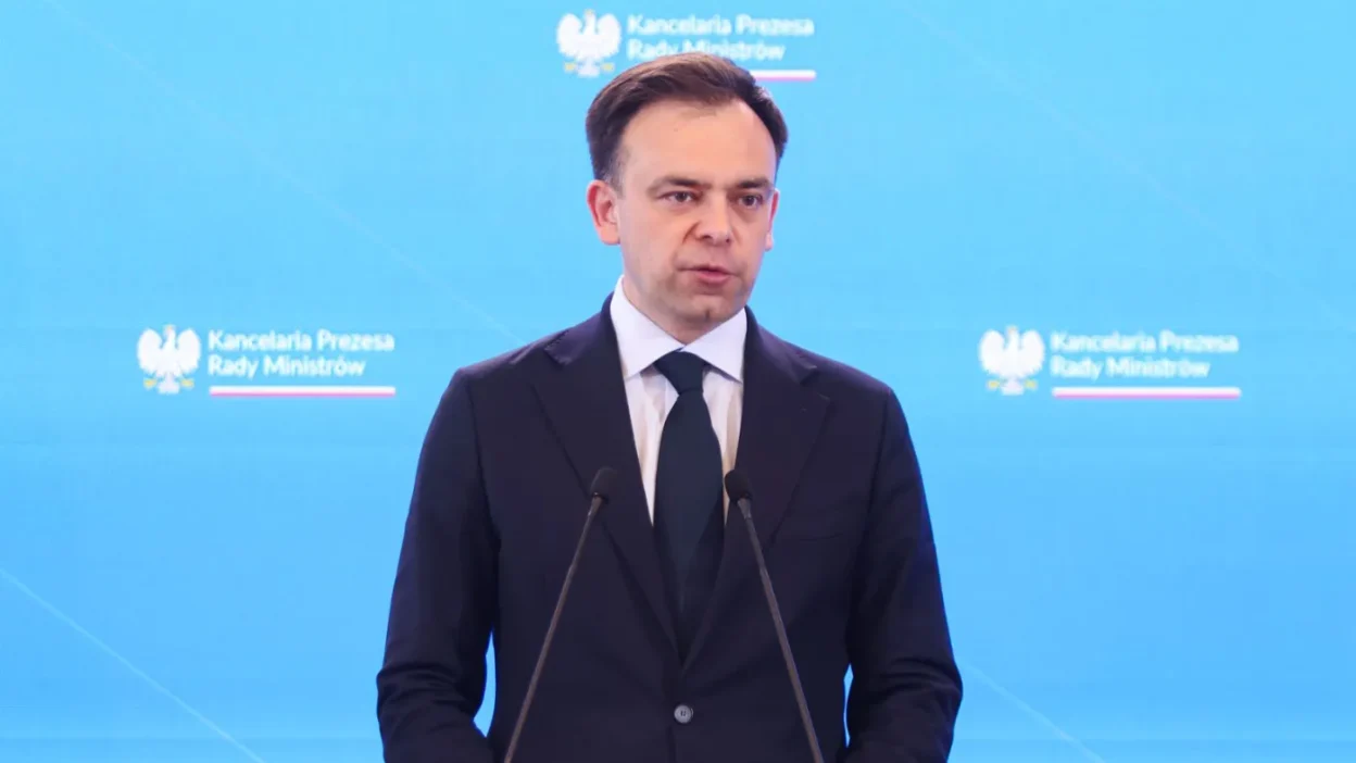 Polonya’da sent nakliye bildirim sisteminde düzenlemeye gidiliyor 1 Polonya da sent nakliye bildirim sisteminde duzenlemeye gidiliyor 76531