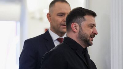 Polonya’da ukrayna devlet başkanı zelenski’ye verilen devlet nişanı tartışması 2 Polonya da ukrayna devlet baskani zelenski ye verilen devlet nisani tartismasi 75352