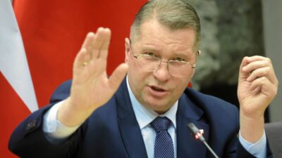 Polonya hukumetinde upa tartismasi szeptycki nin i fadelerine tepkiler buyuyor 74919