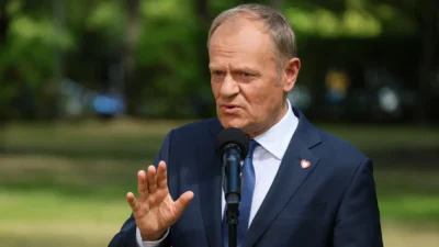 Polonya hukumetinin yeni maas zammi teklifi ogretmenler arasinda tepki cekti 76270