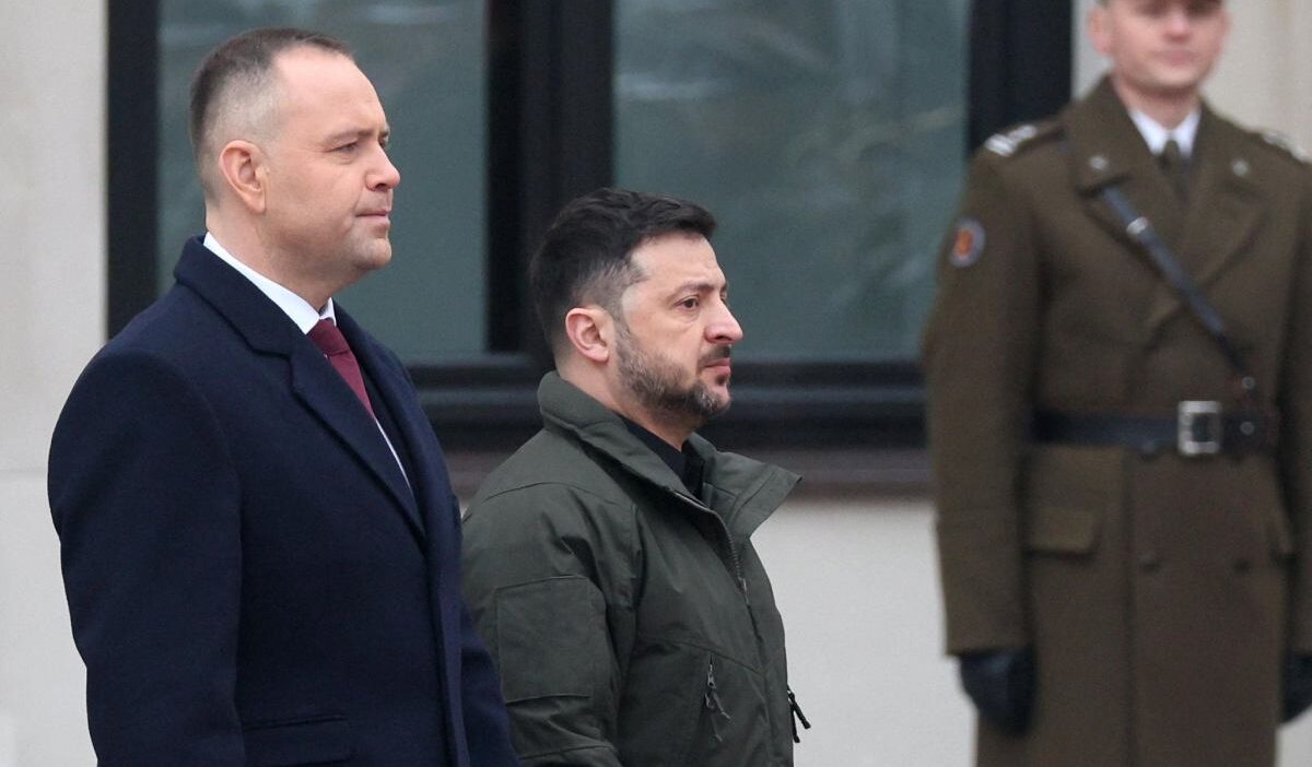 Polonya ile ukrayna arasındaki "beyaz kartal nişanı" tartışması: süreç beklemeye alındı 1 Polonya ile ukrayna arasindaki beyaz kartal nisani tartismasi surec beklemeye alindi 76328