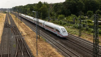 Polonya’nın 2050 vizyonu: 610 milyar zlotilik demiryolu yatırım planı 3 Polonya nin 2050 vizyonu 610 milyar zlotilik demiryolu yatirim plani 77189