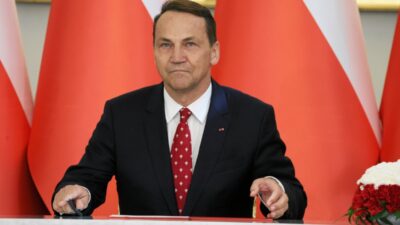 Polonya parlamentosu i cisleri bakani kierwi ski hakkindaki gensoru onergesini gorusecek 75634