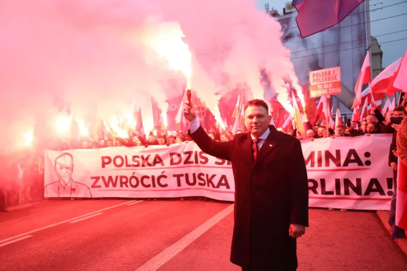 Polonya parlamentosu s awomir mentzen in dokunulmazliginin kaldirilmasi talebini reddetti 76004