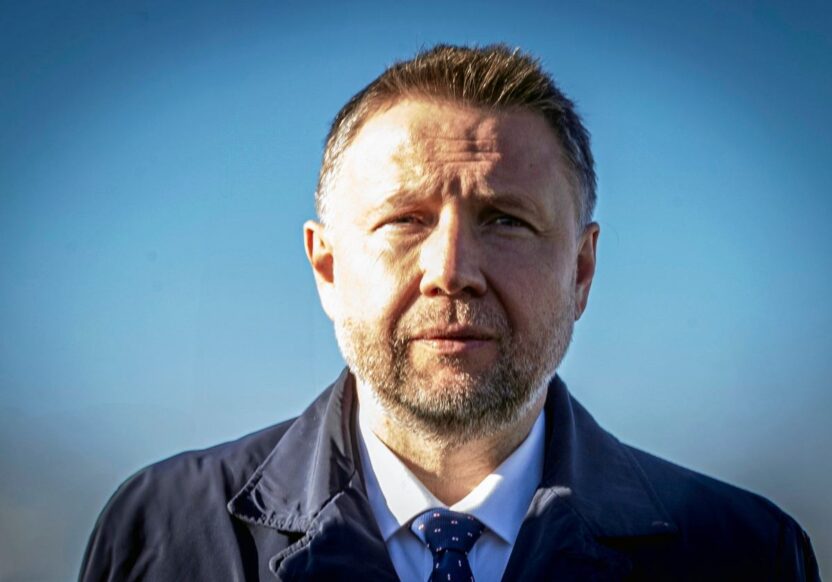 Polonya sejm de marcin kierwi ski hakkindaki gensoru onergesi reddedildi 75677