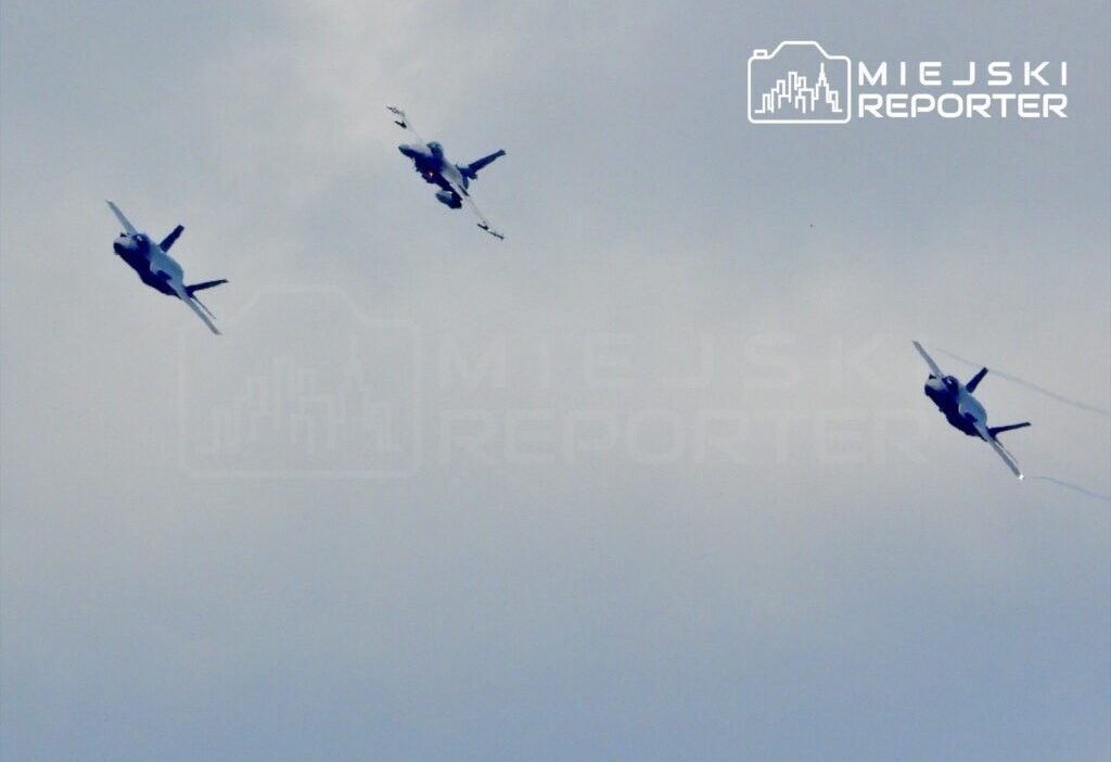 Polonya silahlı kuvvetleri f-35 "husarz" savaş uçaklarını envanterine kattı 1 Polonya silahli kuvvetleri f 35 husarz savas ucaklarini envanterine katti 76395