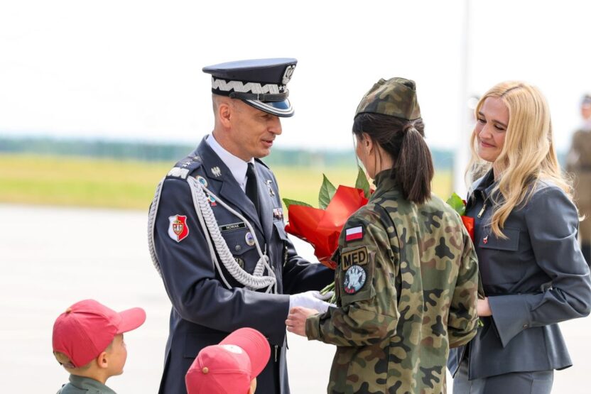 Polonya silahli kuvvetleri ne katilan f 35 ucaklari i cin ask ussu nde toren duzenlendi 76446