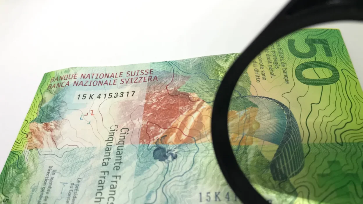 Polonya yuksek mahkemesi frank kredisi sozlesmelerindeki marj uygulamasini gorusecek 76587