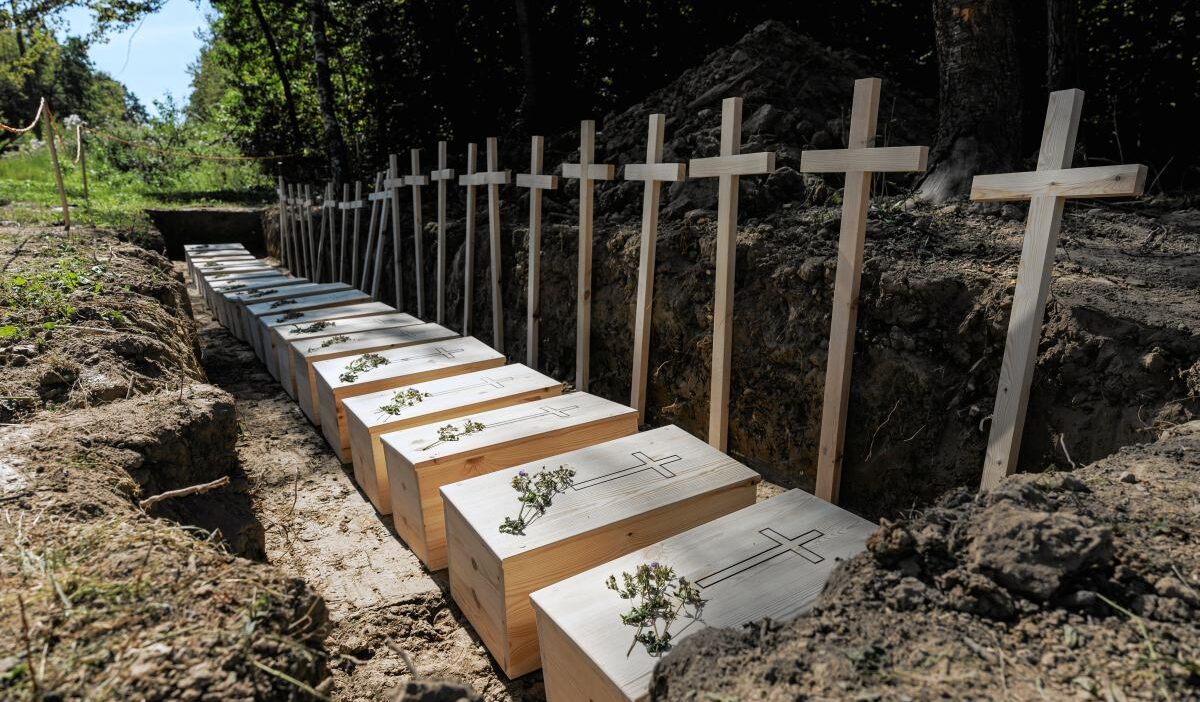 Ukrayna dan polonya ya volhynia bolgesinde ekshumasyon i zni 74570