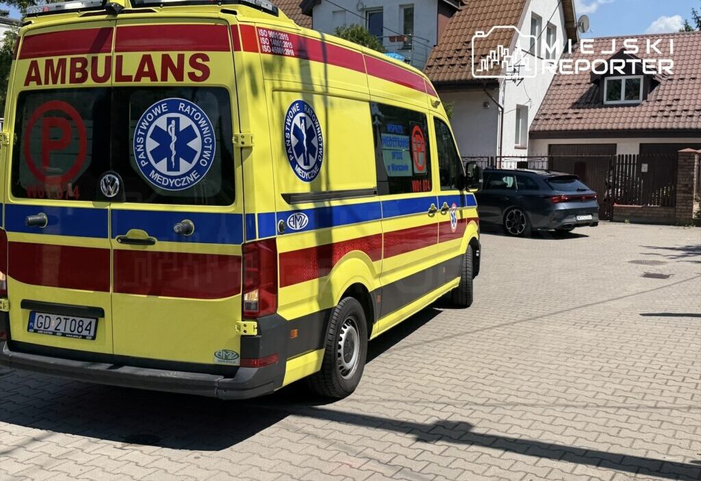 Varsova da alkollu surucu dehseti yasli kadin aracin altinda kaldi 75435
