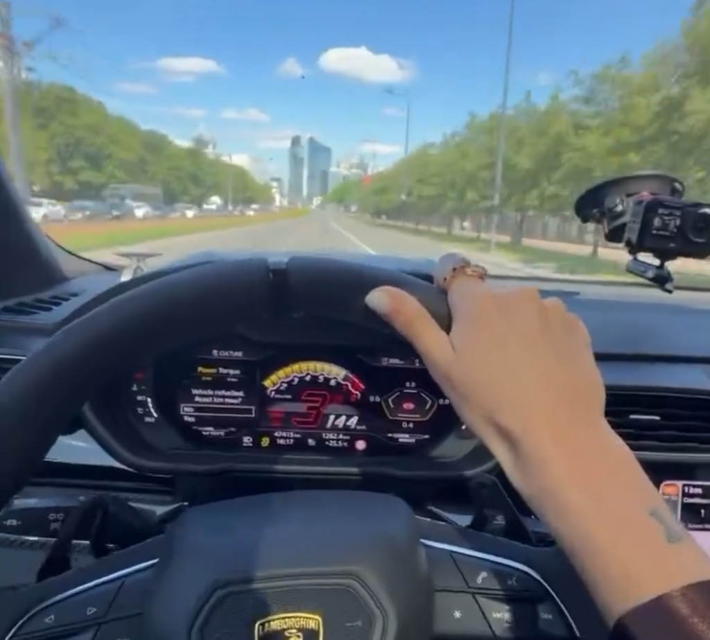 Varsova da lamborghini ile hiz i hlali i ddiasi polis i nceleme baslatti 75256