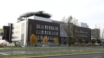 Varsova daki szpital po udniowy de doktor hakkinda usulsuzluk i ddiasi ve i dari sorusturma 78107