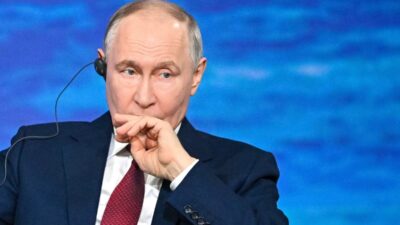 Vladimir putin ve volodimir zelenski arasinda diplomatik gerilim i ki liderden karsilikli mesajlar 74687