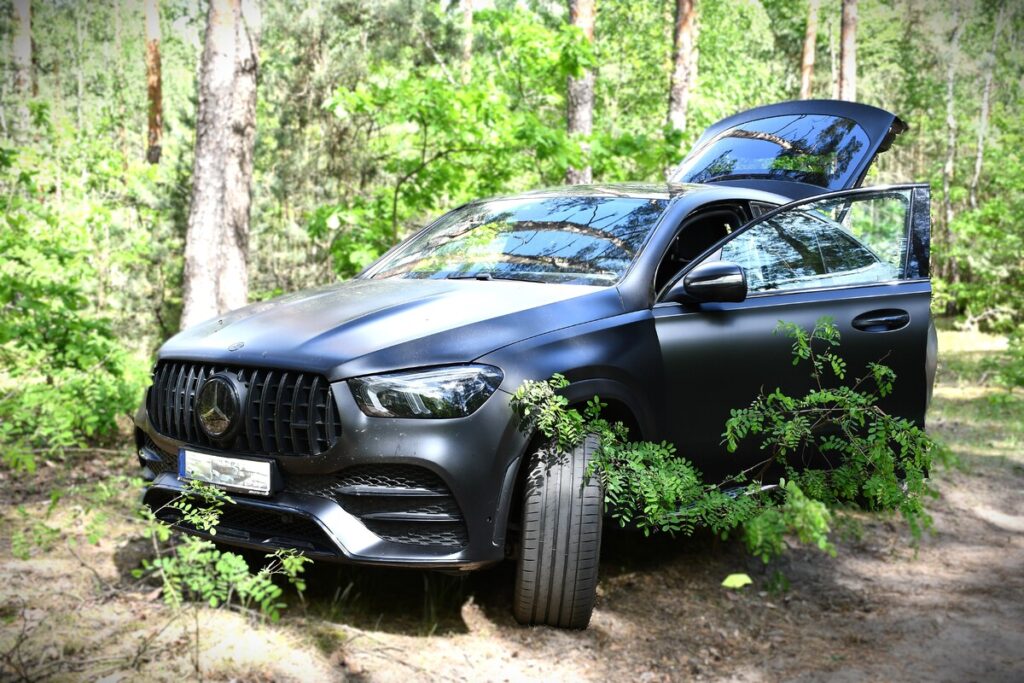 Wyszków'da lüks araç hırsızlığı: şüpheli kısa sürede yakalandı 1 Wyszk w da luks arac hirsizligi supheli kisa surede yakalandi 74083